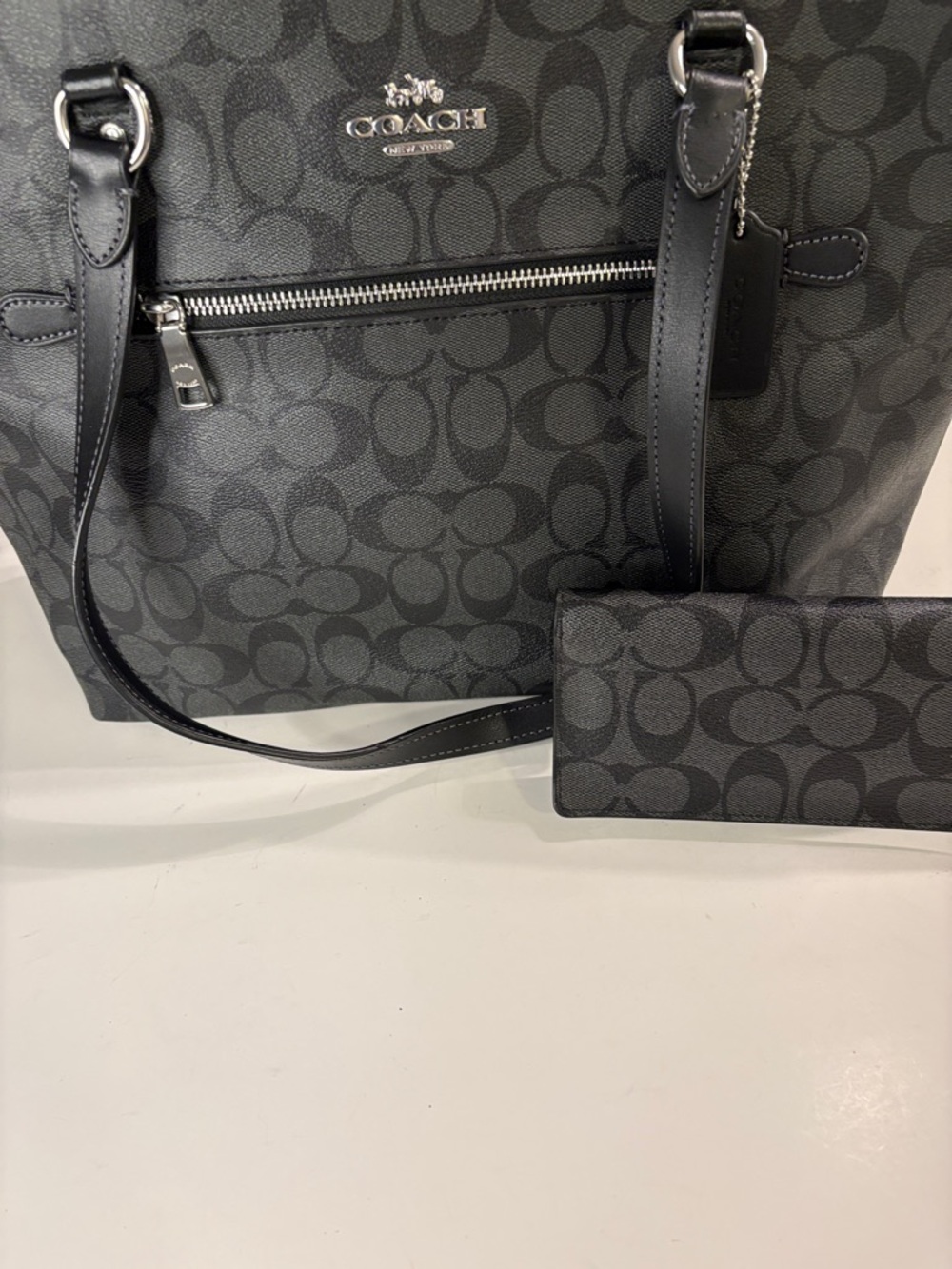 Coach Blk Signature Jacquard Tote & Card Holder